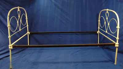Bed Base #6 Double White Iron (1.15m x 1.38m x 1.87m)