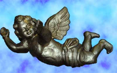 Cherub Flying  Gold Large (1.2m x 1.1m x 1.5m)