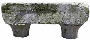 Column (y) Ruins Altar Grey (1.07m)